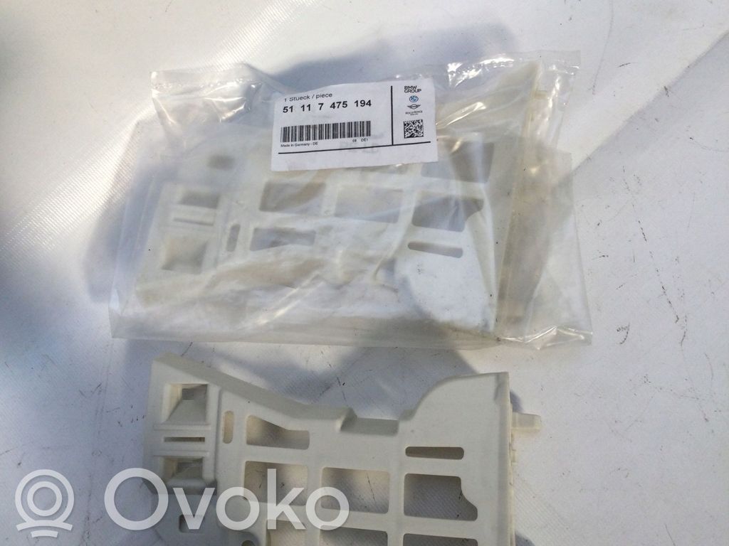 BMW 7 G11 G12 Staffa di rinforzo montaggio del paraurti anteriore 