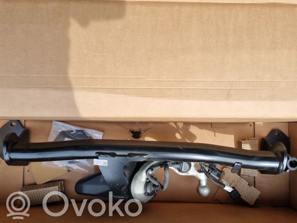 BMW 2 Active Tourer U06 Āķa komplekts 