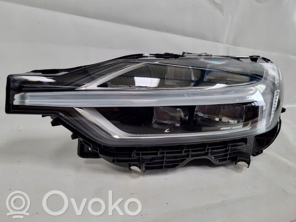 Volvo XC60 Headlight/headlamp 