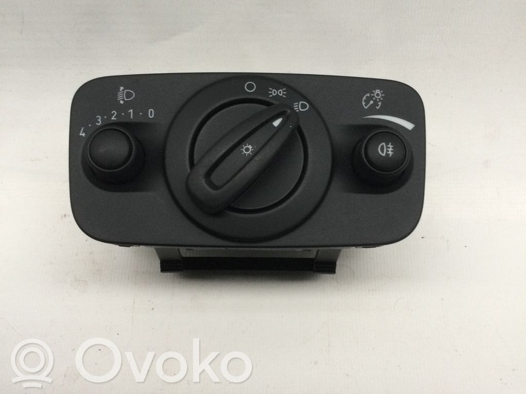 Ford Fiesta Light switch 