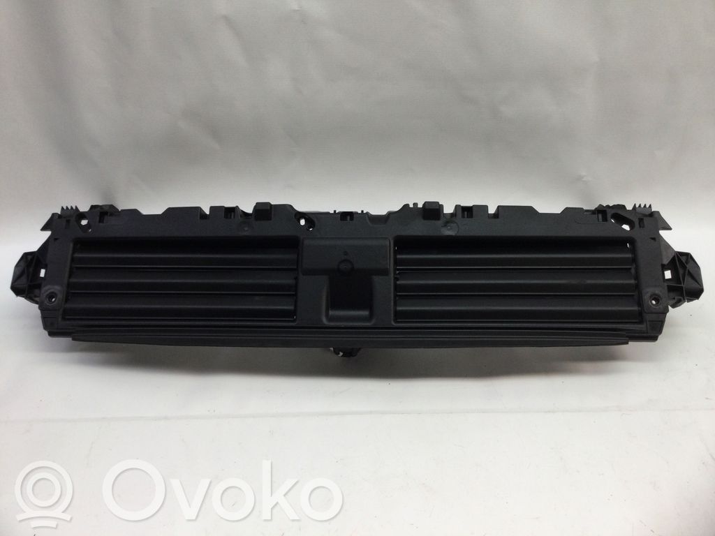 Audi A4 S4 B9 8W Jäähdyttimen lista 