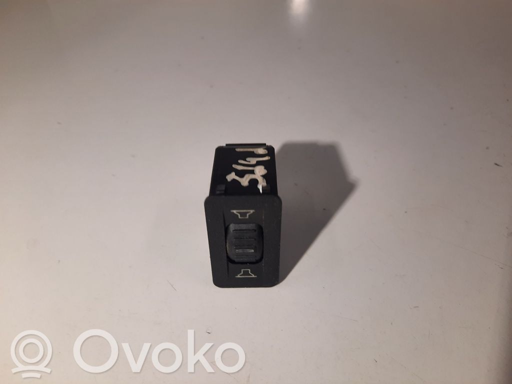 Other switches/knobs/shifts   1379048