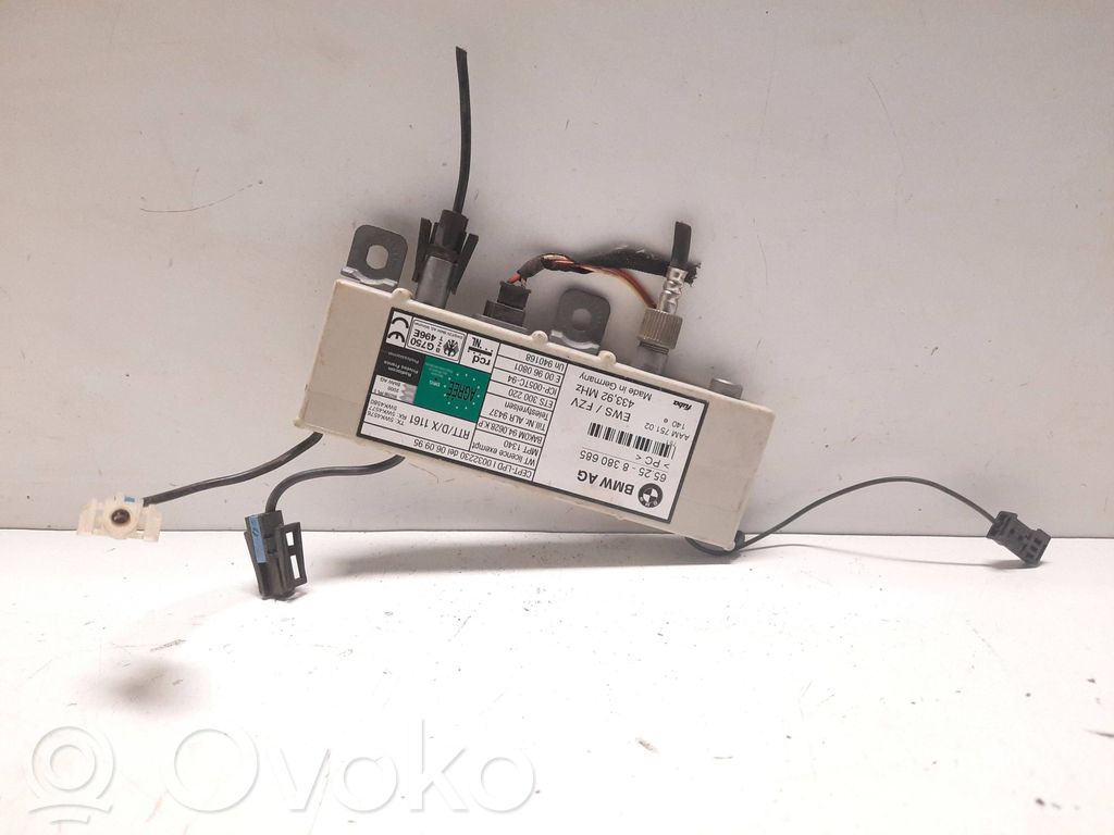 Antennin ohjainlaite   8380685