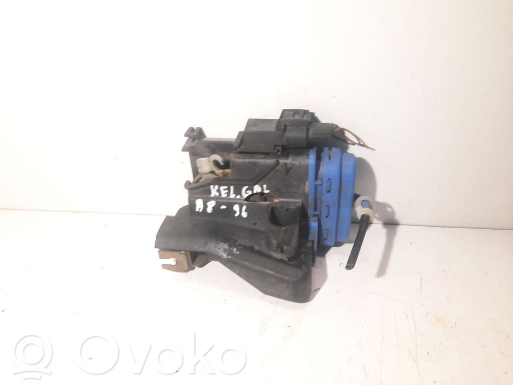 Audi A8 S8 D2 4D Takaoven lukko 