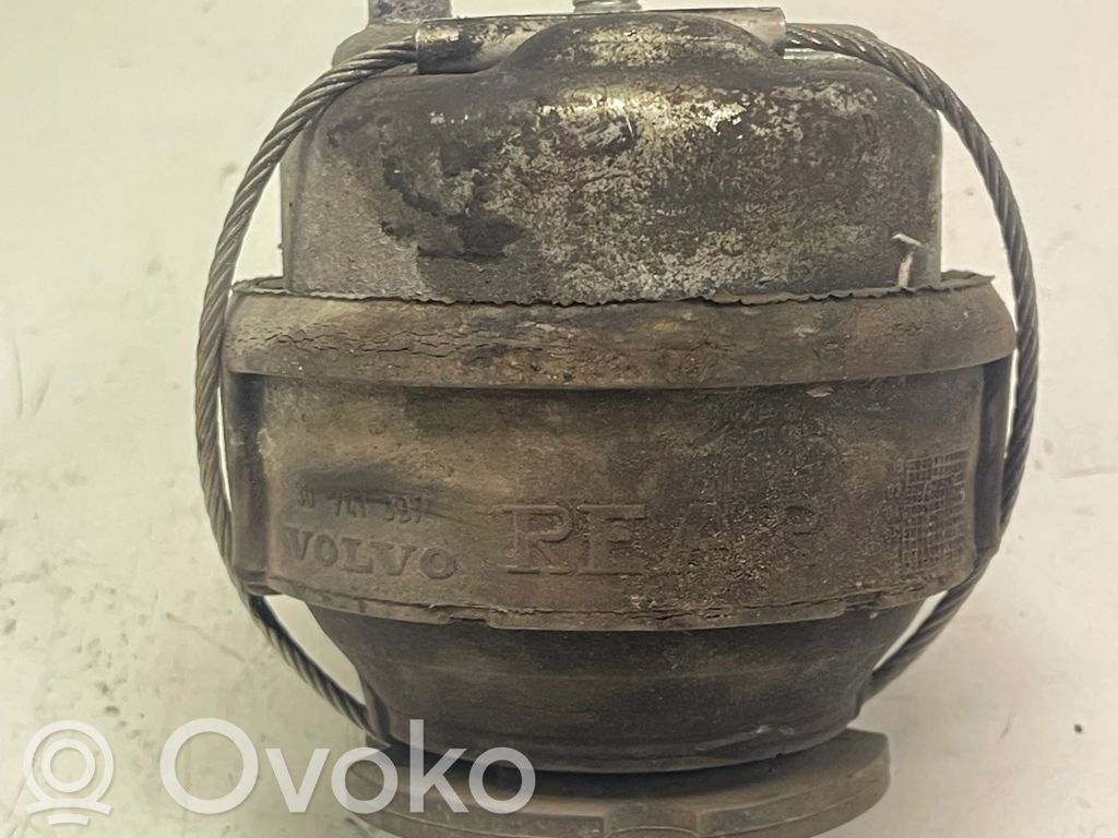 Engine mount bracket   30741397,30666175,31262155,8624755,8683293,9492802