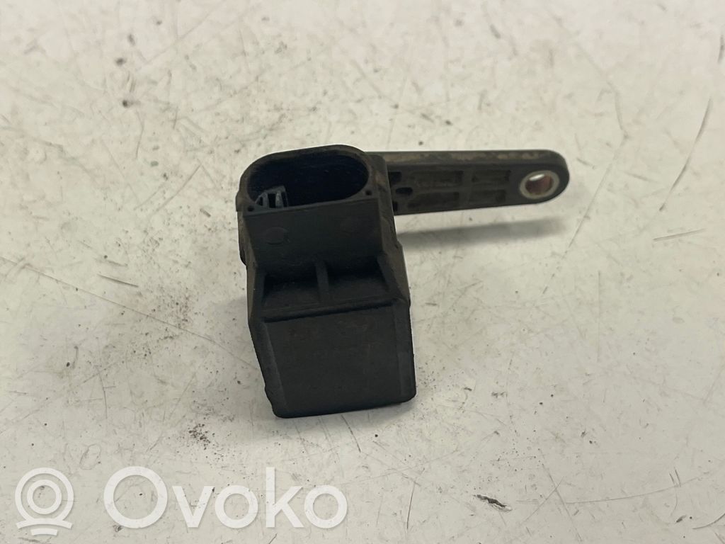 BMW 5 E39 Front height sensor lever 