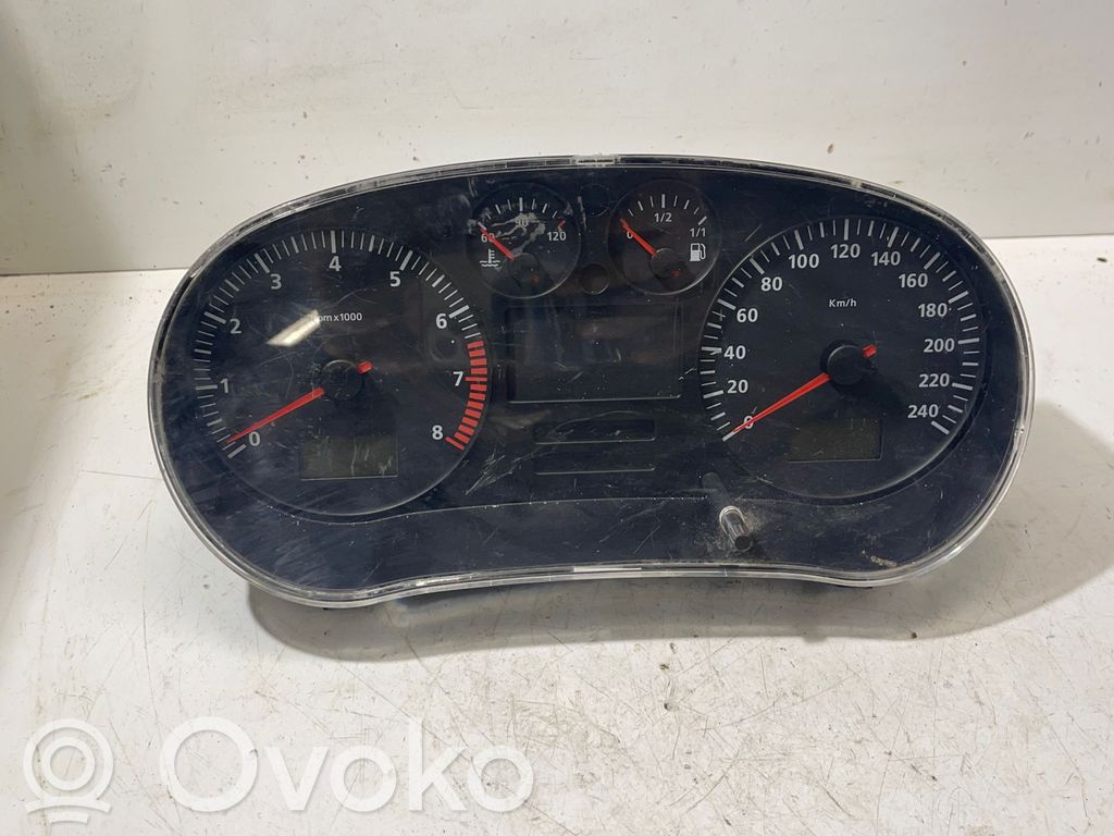 Seat Toledo II (1M) Licznik / Prędkościomierz 