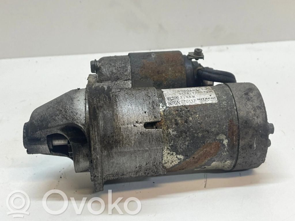Opel Astra H Rozrusznik 