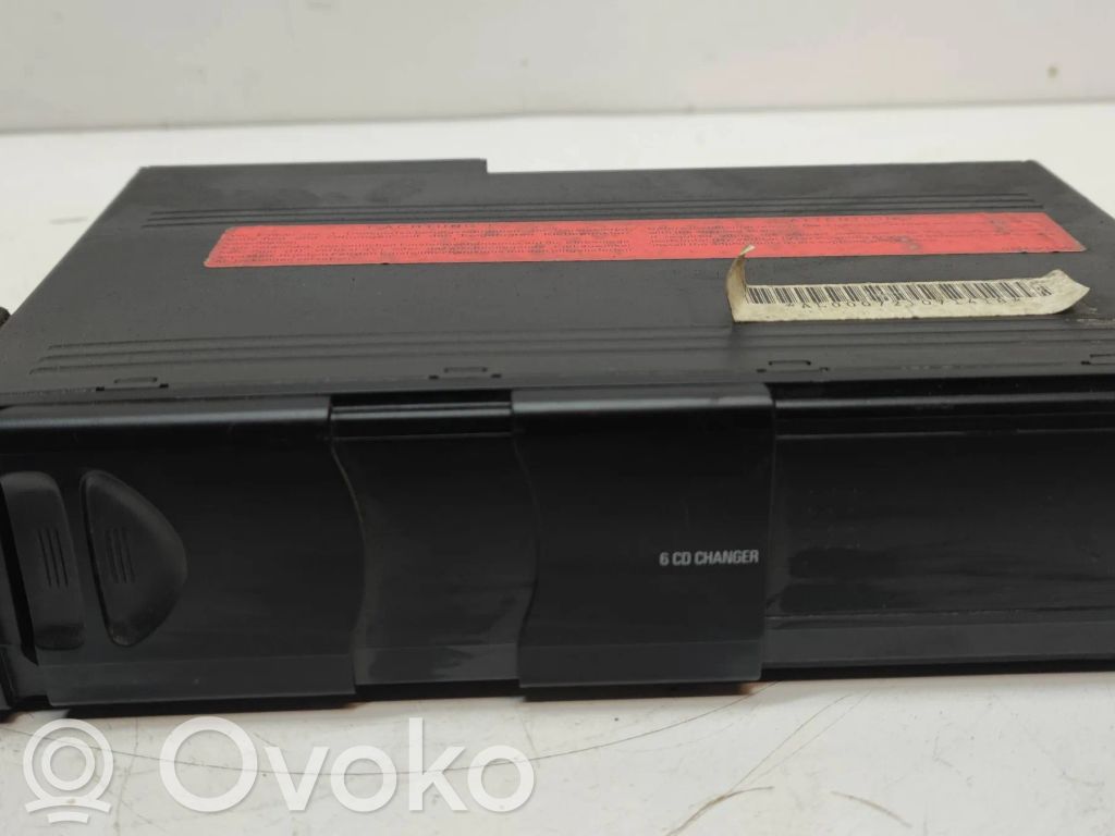 CD/DVD changer   65126913388,2002AP0CT03ER,020258