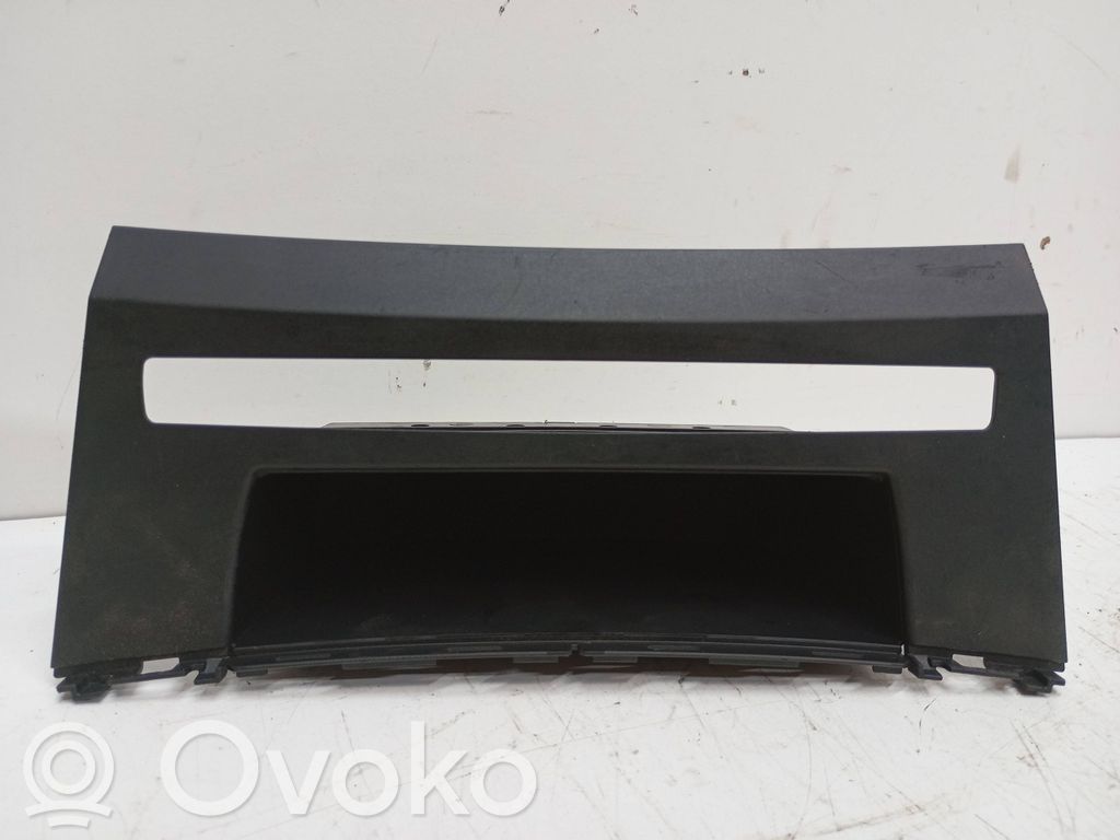 BMW 5 E60 E61 Boite à gants 