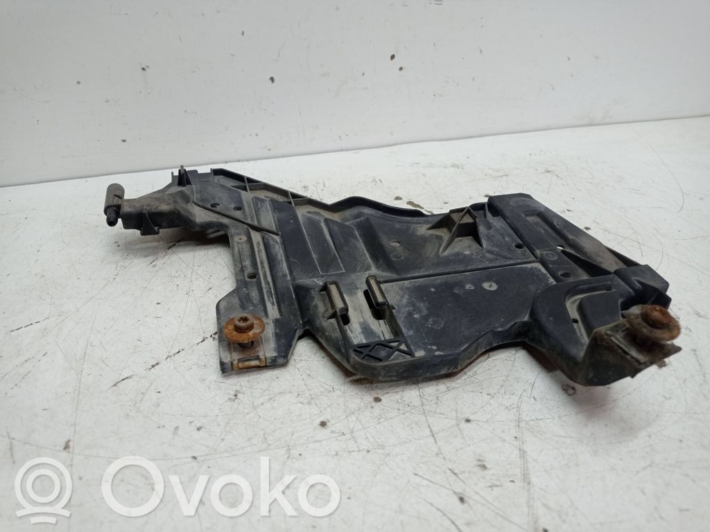 Audi A4 S4 B8 8K Uchwyt / Mocowanie lampy przedniej 