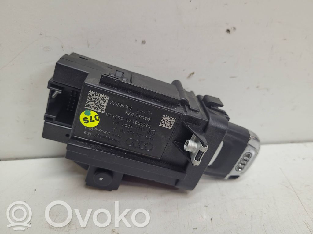 Audi A4 S4 B8 8K Virtalukko 