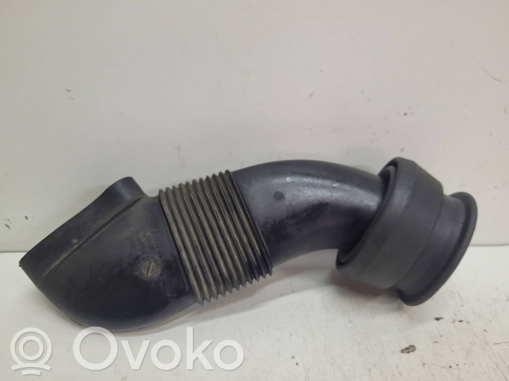 BMW 5 E34 Šļūtene (-es) / caurule (-es) 