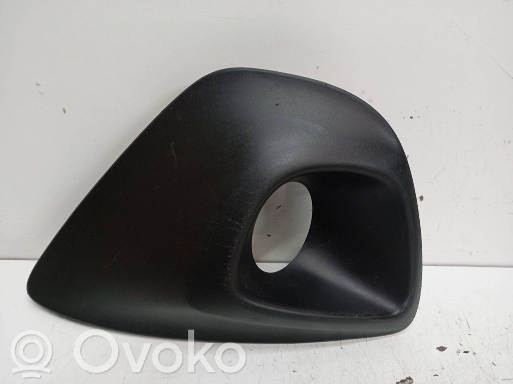 Opel Vivaro Krata halogenu 