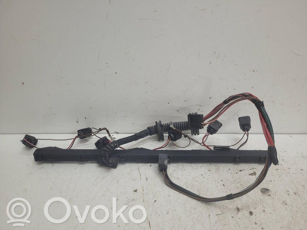 BMW 5 E60 E61 Polttoainesuuttimien johdot 