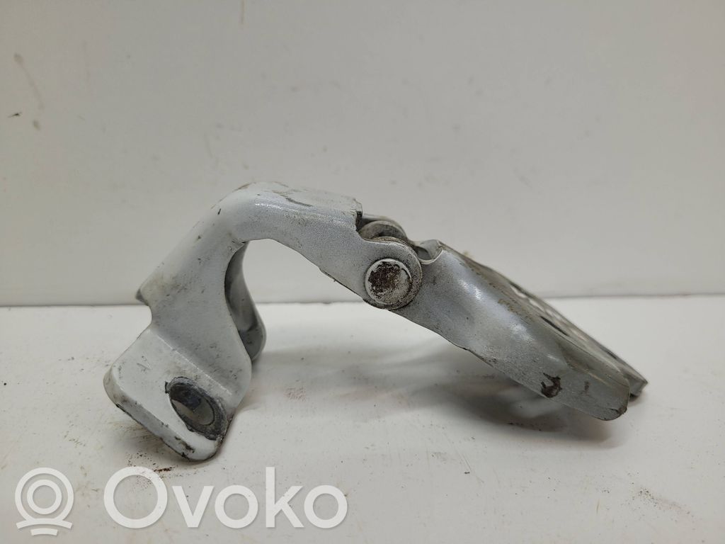 Nissan Interstar Front door upper hinge 
