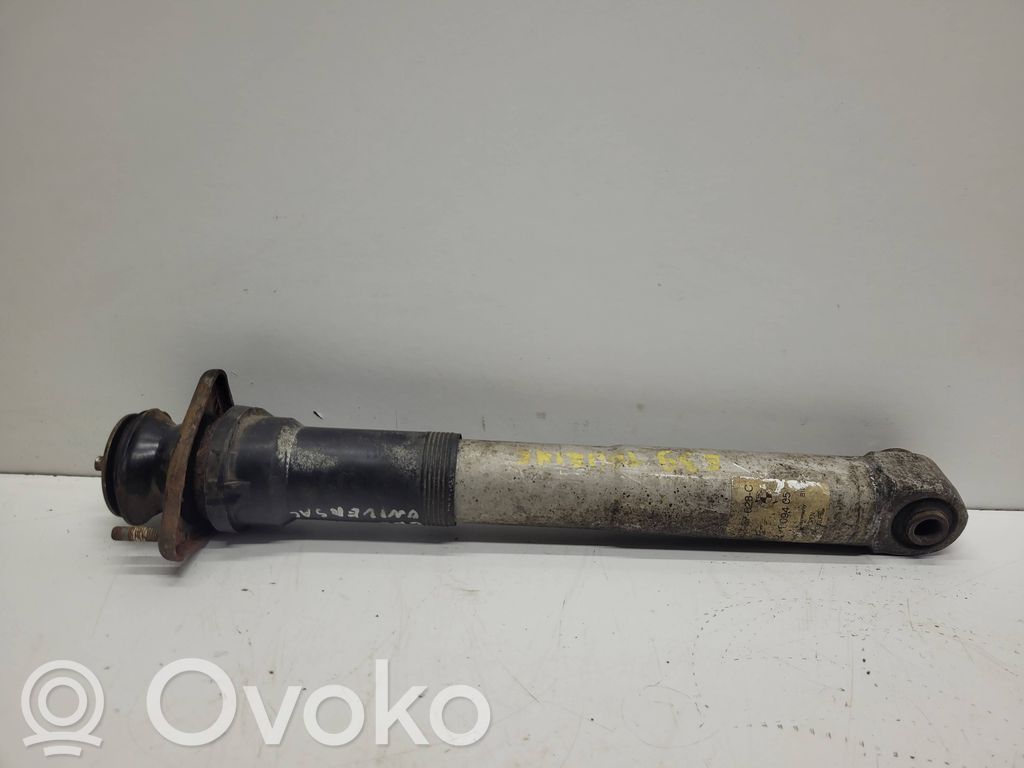Takaiskunvaimennin   1094057
