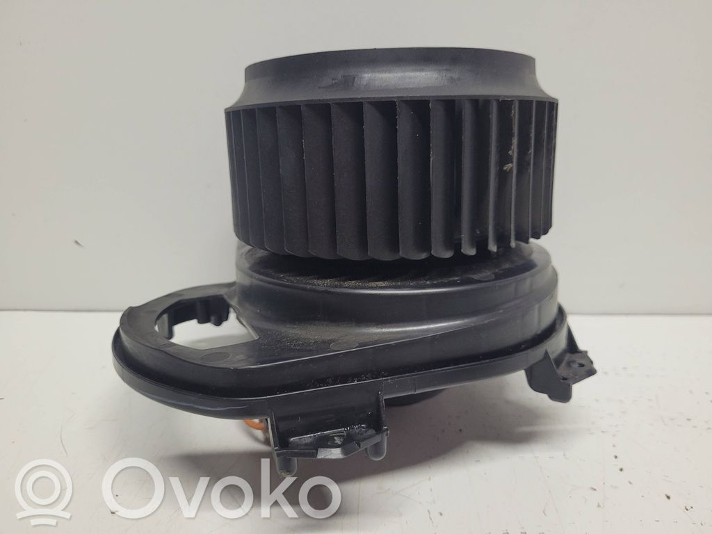 Mercedes-Benz B W246 W242 Ventola riscaldamento/ventilatore abitacolo 