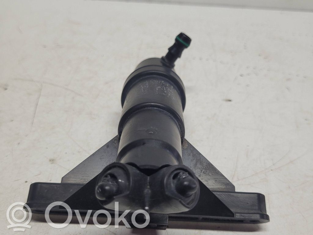BMW 5 E60 E61 Headlight washer spray nozzle 