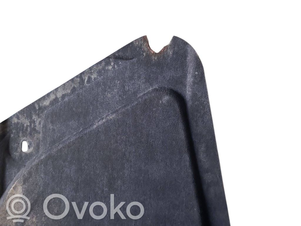 BMW 5 E60 E61 Priekinės važiuoklės dugno apsauga 