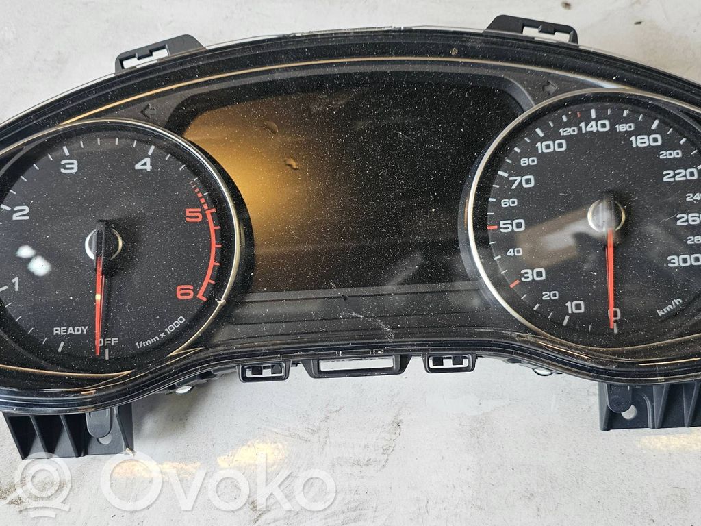 Audi A4 S4 B9 Nopeusmittari (mittaristo) 