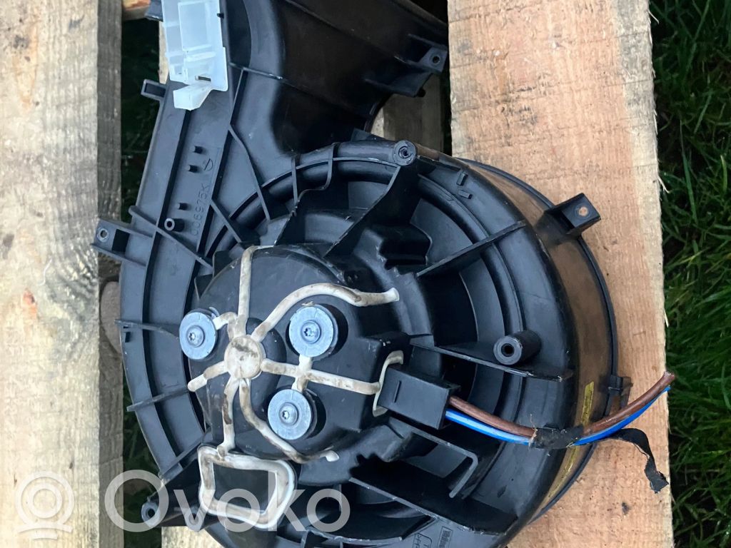 Opel Vectra C Mazā radiatora ventilators 