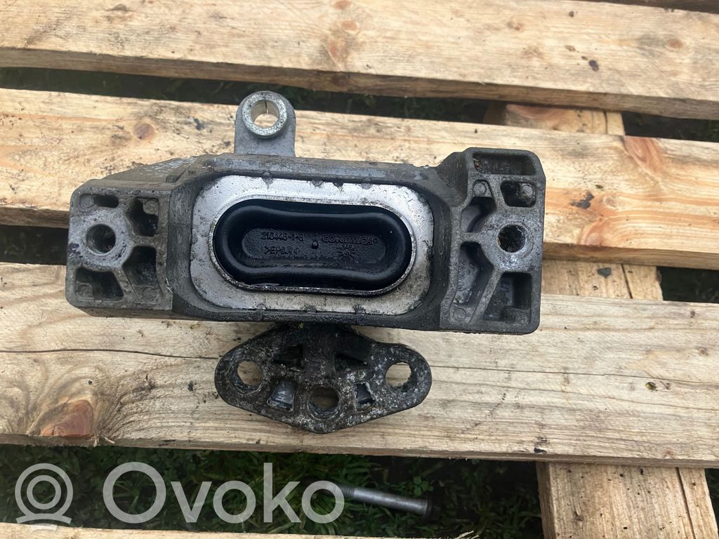 Opel Signum Engine mount bracket 