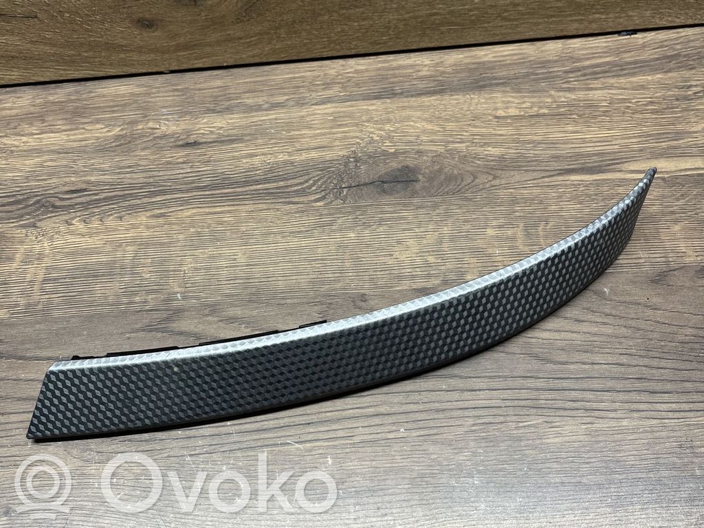 BMW 5 E60 E61 Aizmugurē apdare 