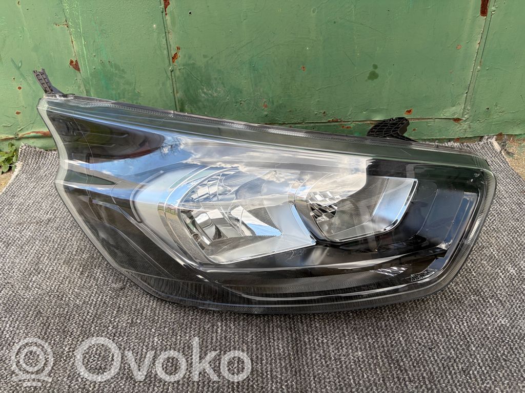 Ford Transit Custom Phare frontale 