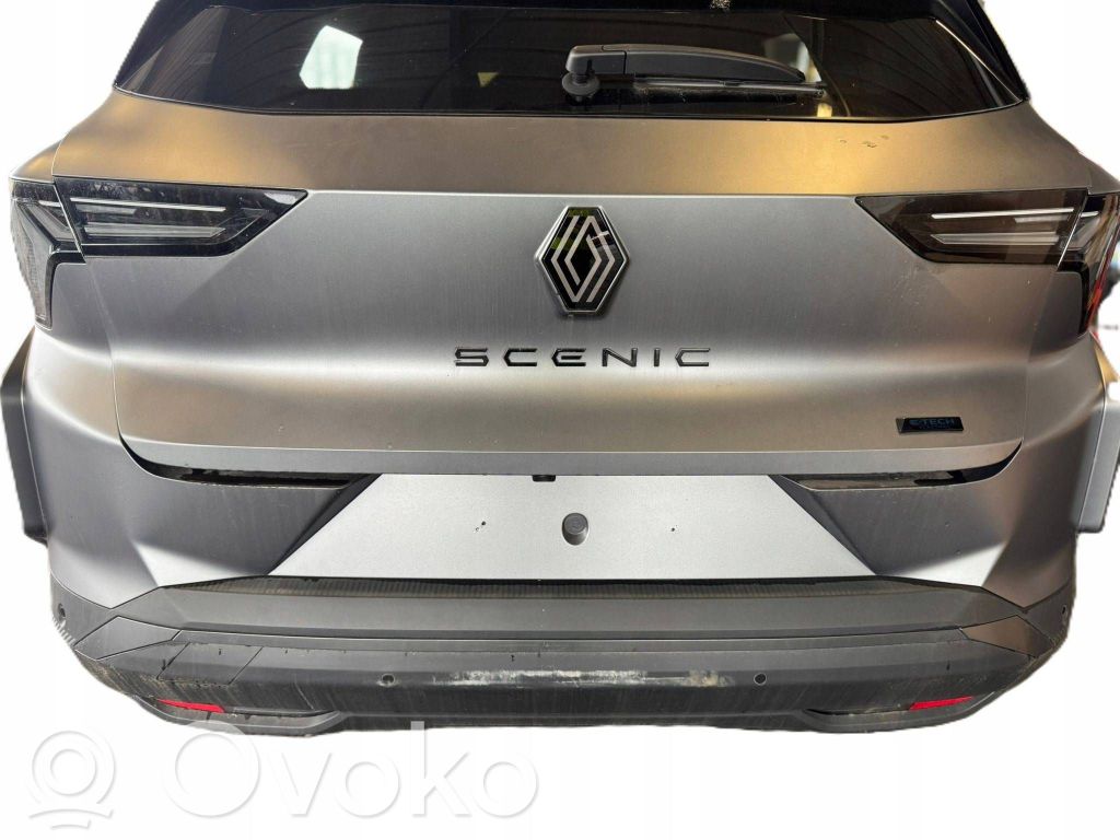 Renault Scenic E-Tech V Puerta trasera de camión 