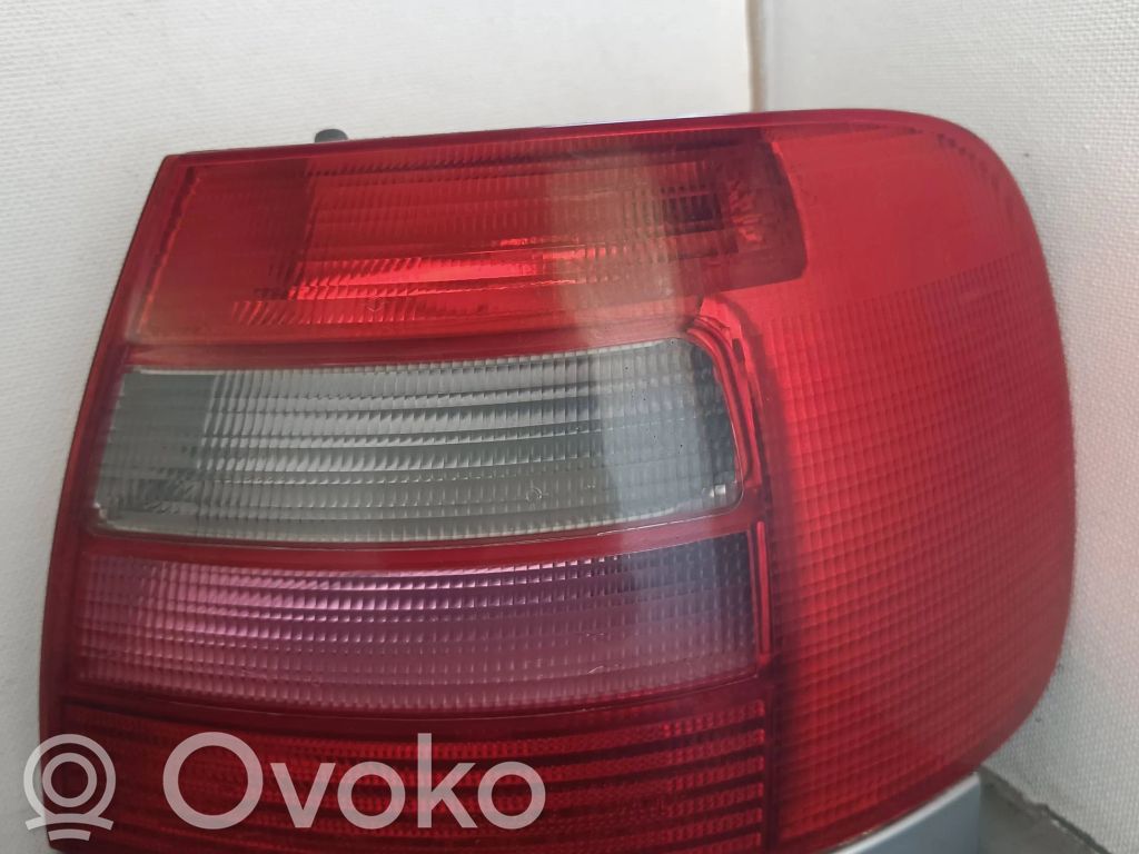 Rear/tail lights