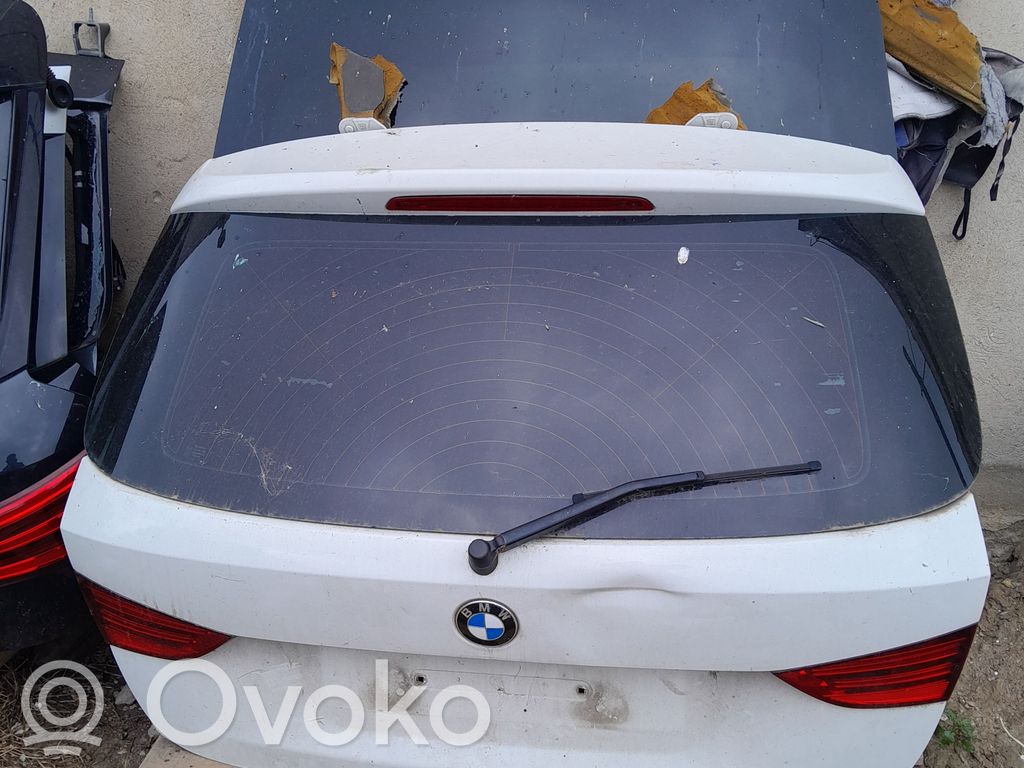 Tailgate/trunk/boot lid   CUDEFECT