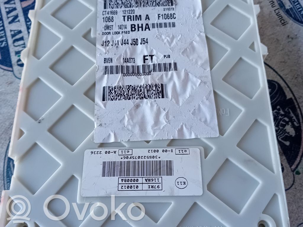 Ford Focus Drošinātāju bloks 