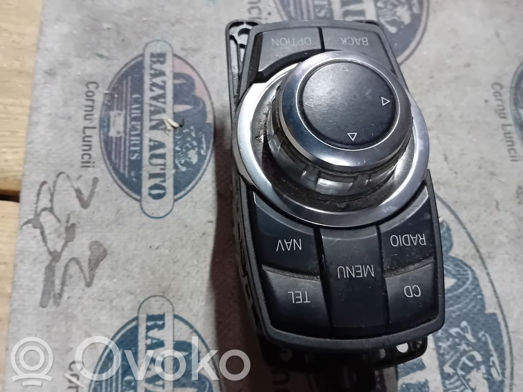 GPS navigation control unit/module   925394401,12435,925394401