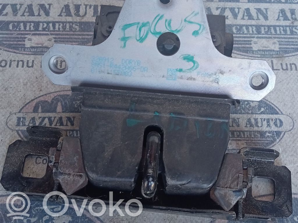 Rear window tailgate spoiler   15371