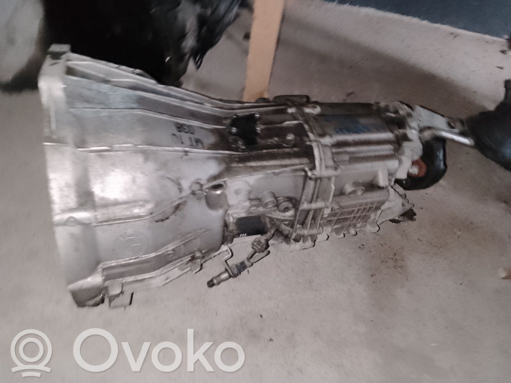 BMW 4 F32 F33 Mechaninė 6 pavarų dėžė 