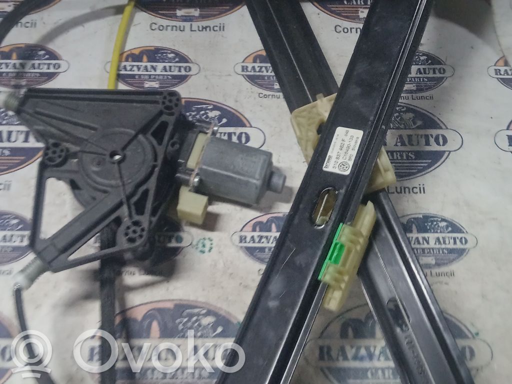 Volkswagen Golf Sportsvan Front door window regulator with motor 