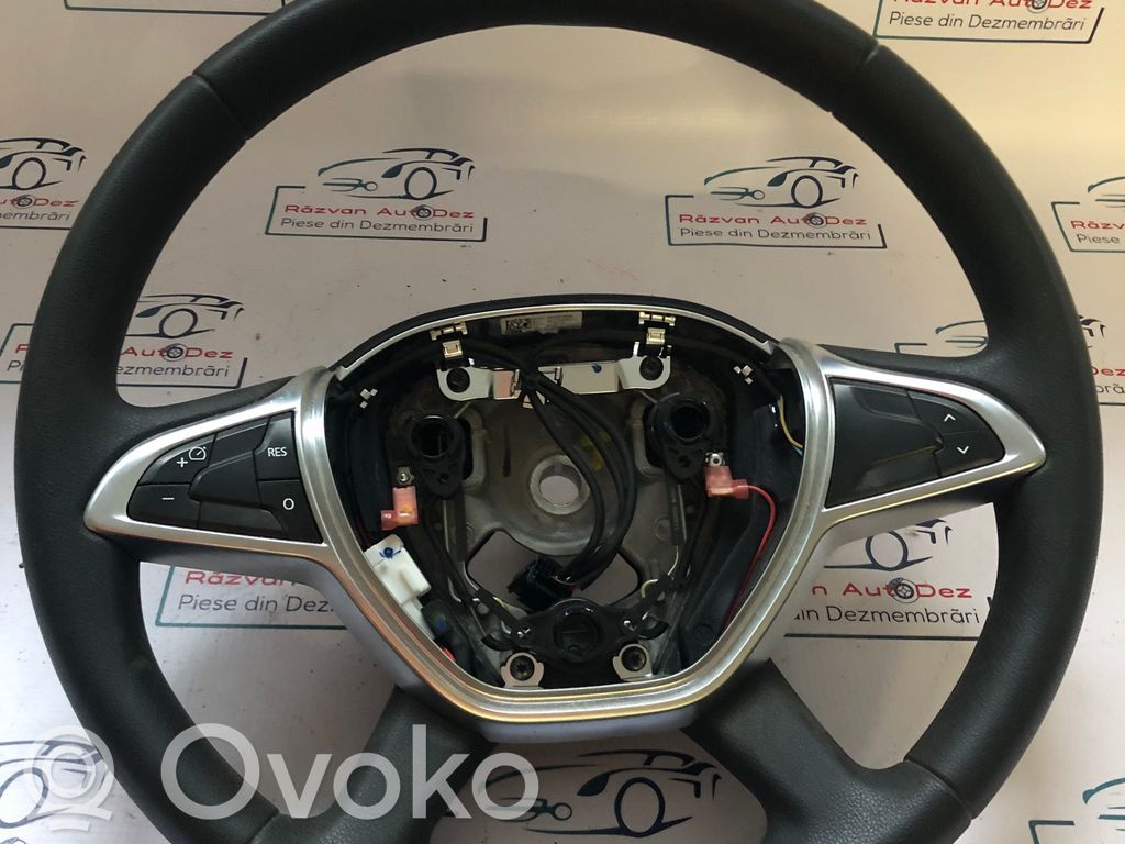 Steering wheel   17910