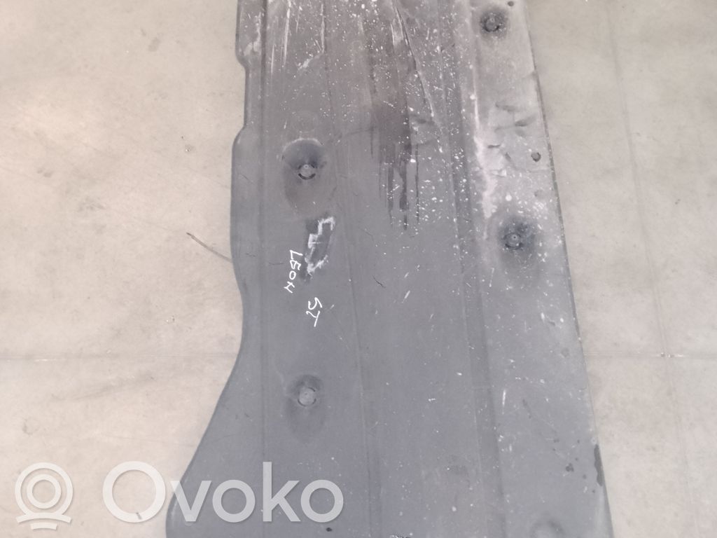 Seat Leon (1M) Osłona boczna podwozia 