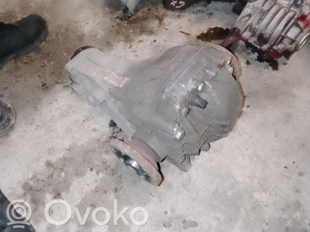 Audi A7 S7 4G Takatasauspyörästö 