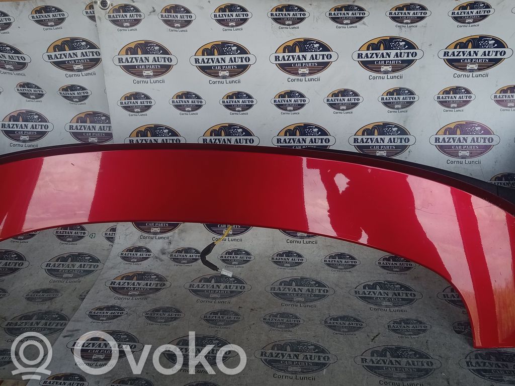 Tailgate/trunk spoiler   16041