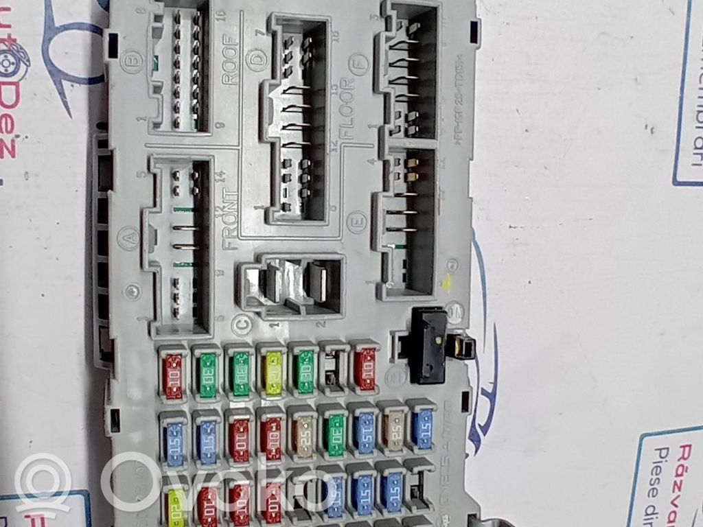 Hyundai Grand Santa Fe NC Drošinātāju bloks 
