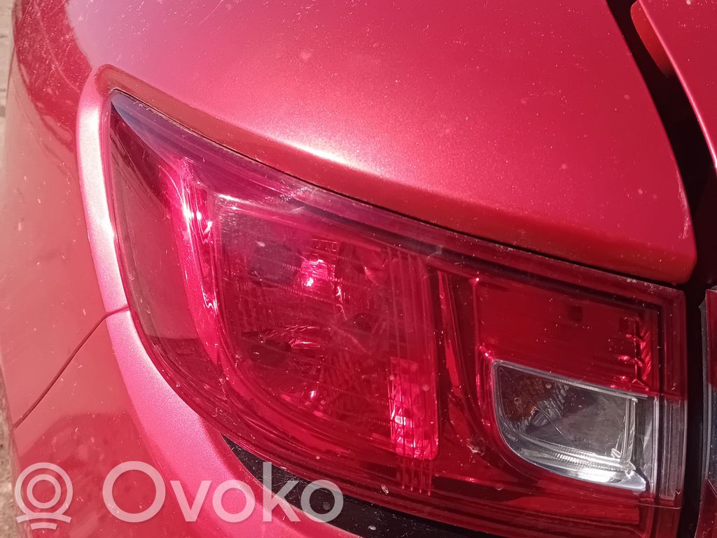 Renault Clio IV Luci posteriori 