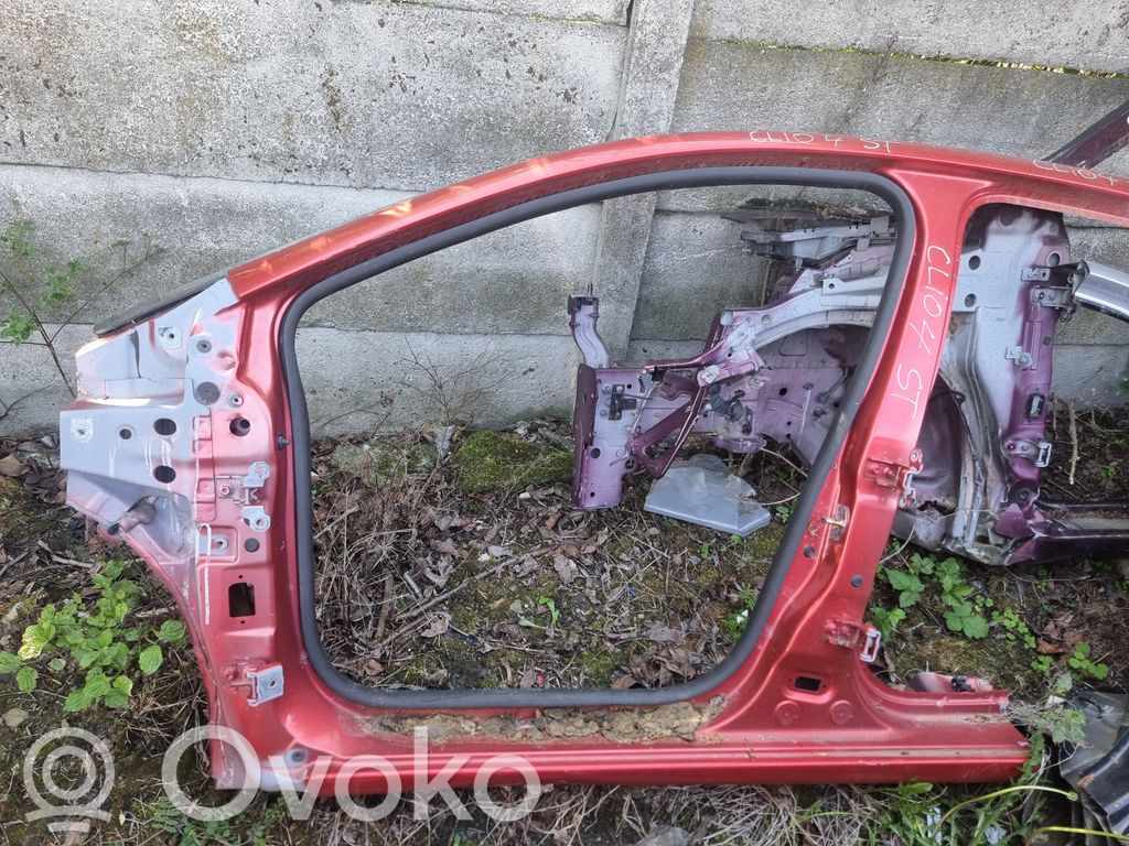 Renault Clio IV Listón delantero (repuesto de carrocería) 