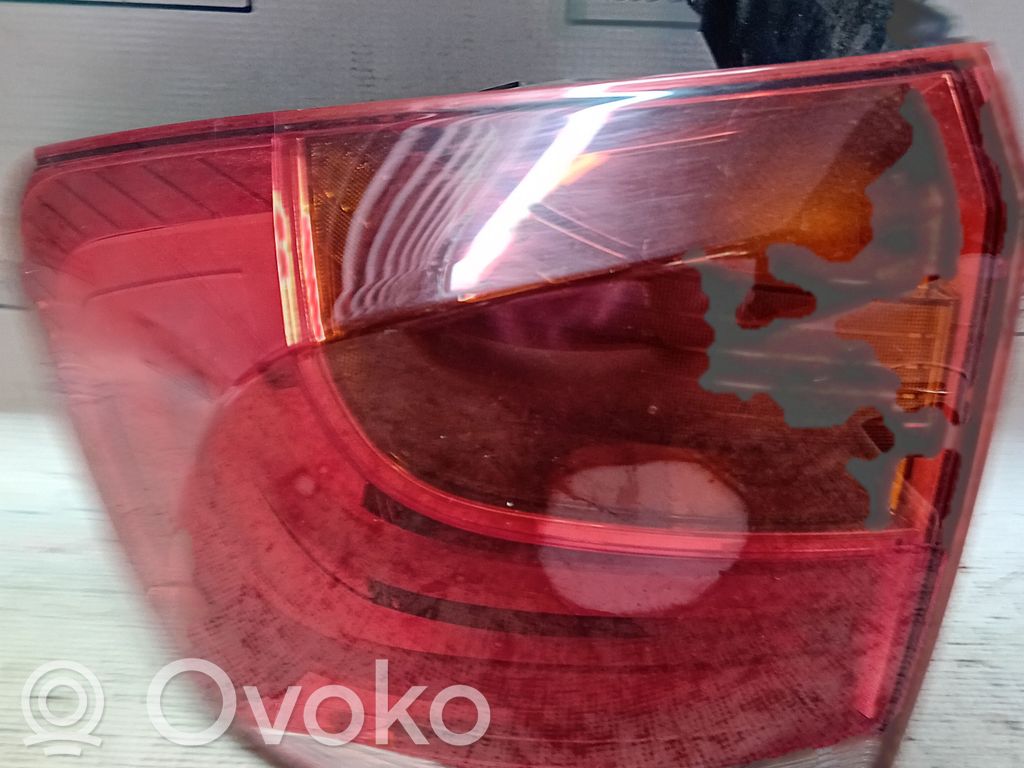 BMW X1 E84 Galinis žibintas kėbule 