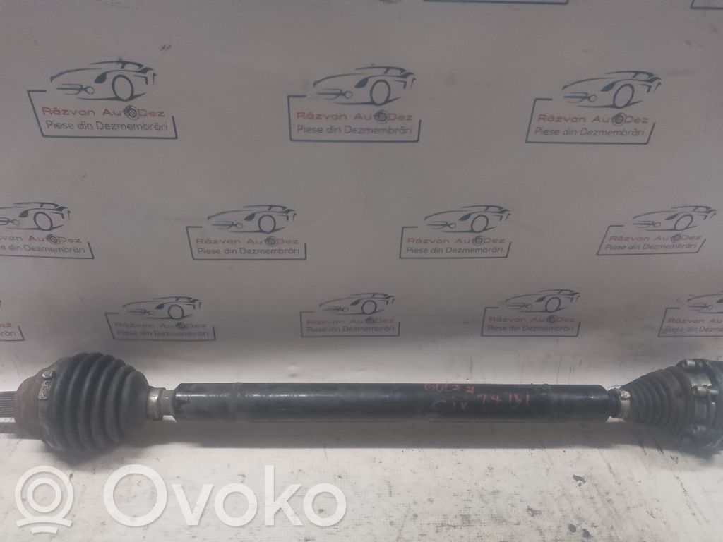 Volkswagen Golf VII Półoś przednia 