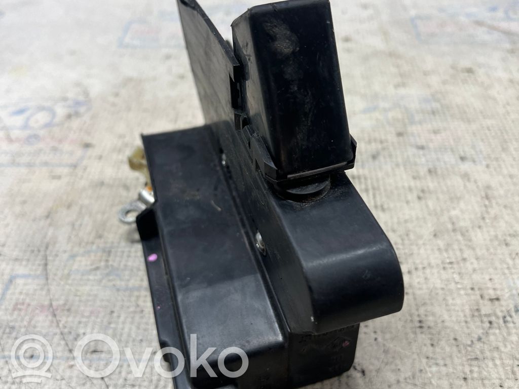 Front door lock   60402