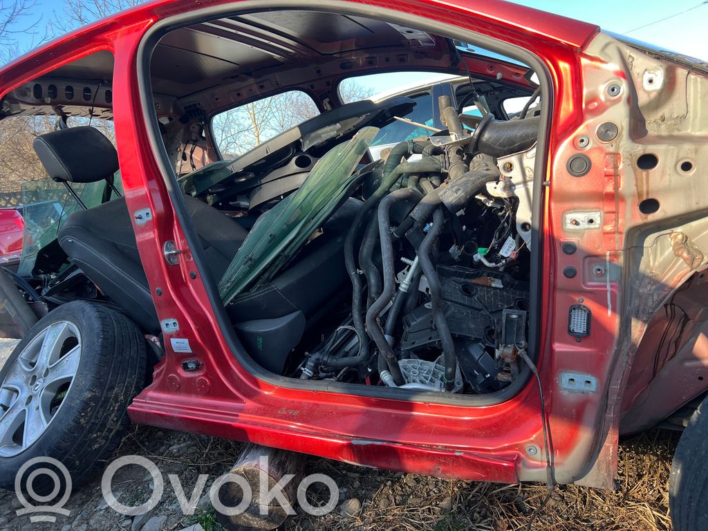 Renault Clio IV Listón delantero (repuesto de carrocería) 