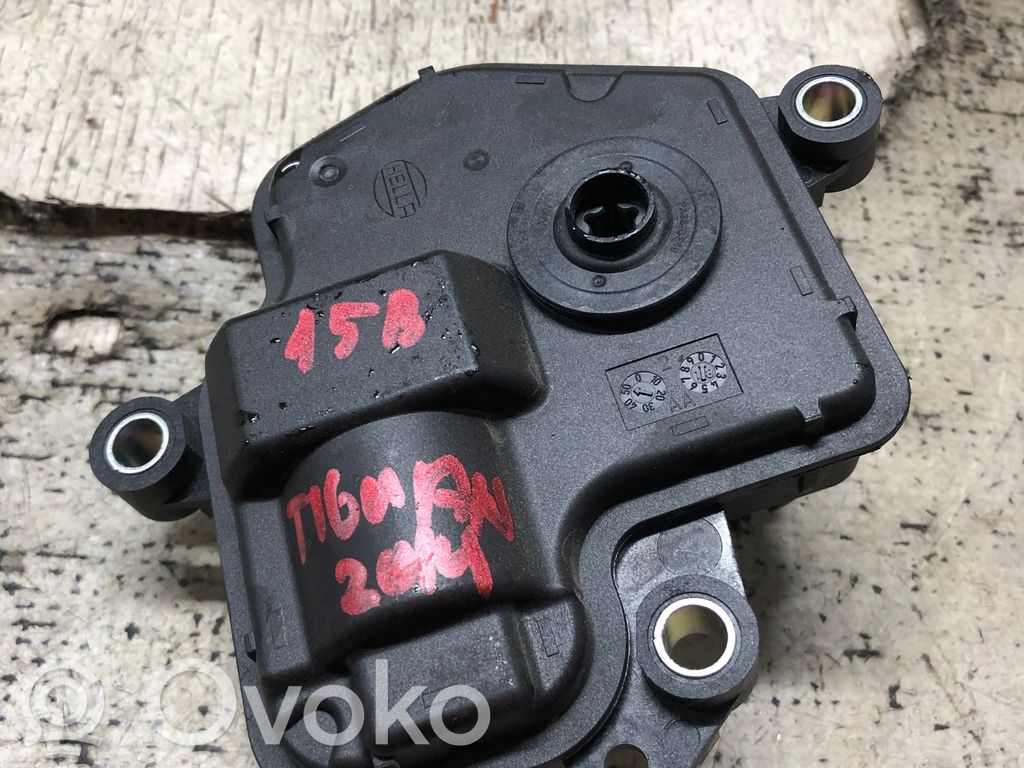 Volkswagen Tiguan Pompa wody 