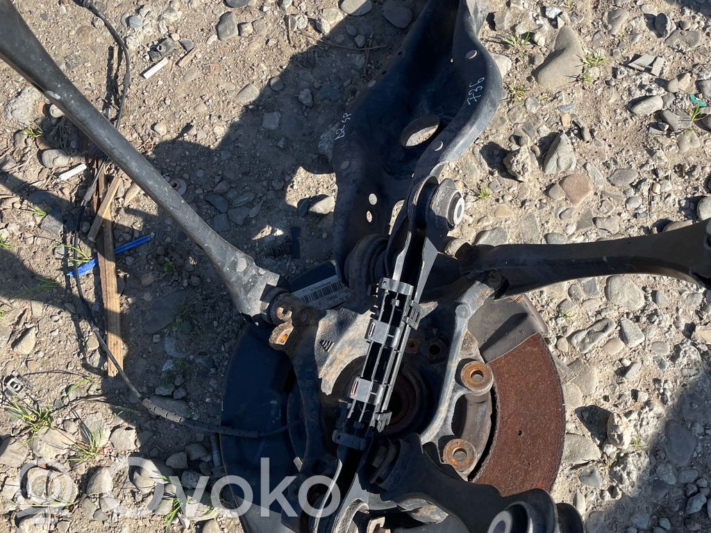 BMW 4 F32 F33 Pivot de moyeu arrière 